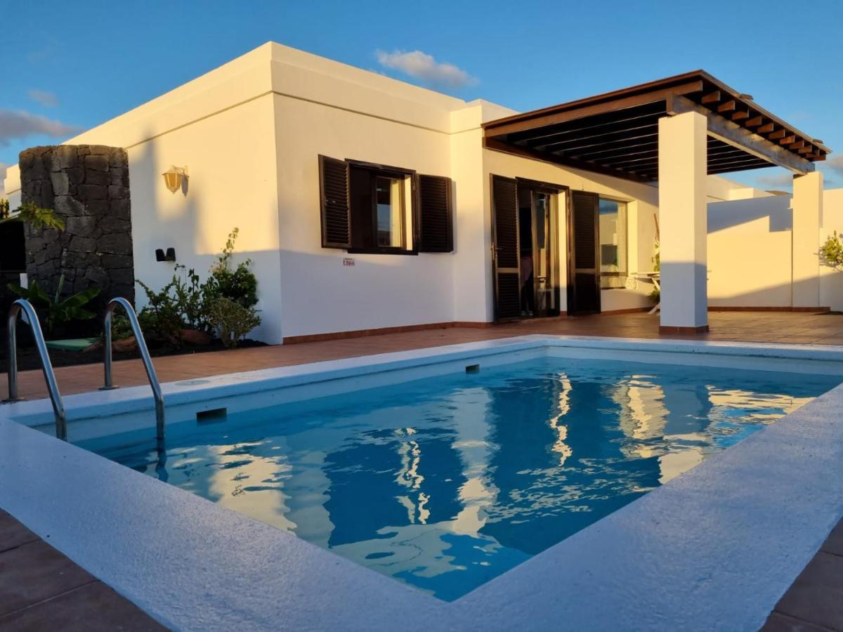 Villa Bermeja 20 By Villitas Playa Blanca  Exteriör bild